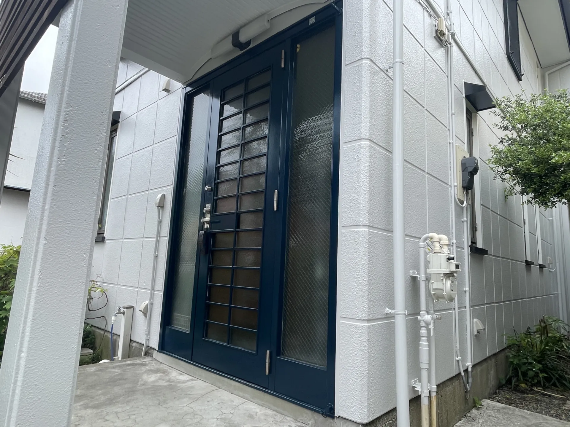 葉山町｜玄関ドア塗装　施工後