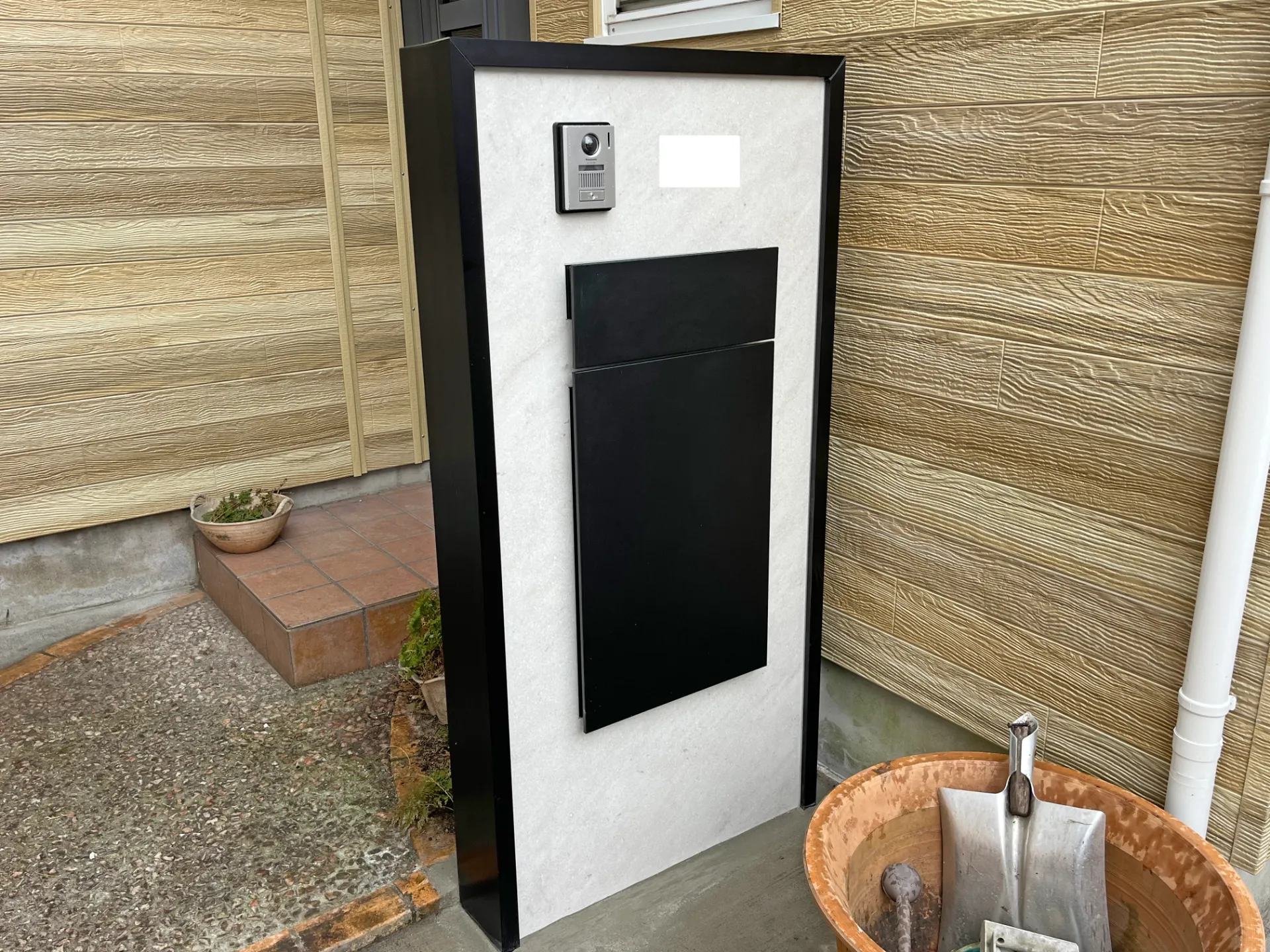 横須賀市｜機能門柱新設工事後