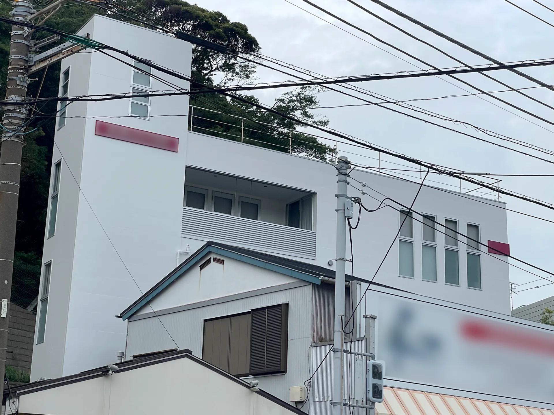葉山町H社所有店舗｜外壁塗装施工後